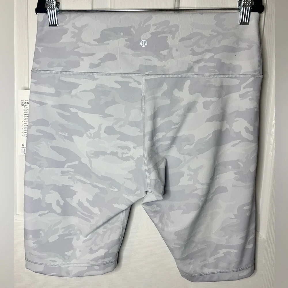 NWT LULULEMON Wunder Under HR Short 10” *Ribbed- Incognito Camo Jacquard/Size 14